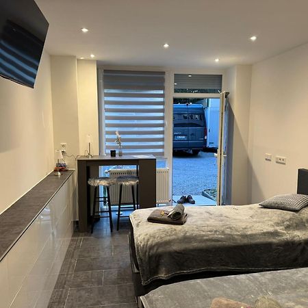 Waldstadt Homes, איסרלון מראה חיצוני תמונה
