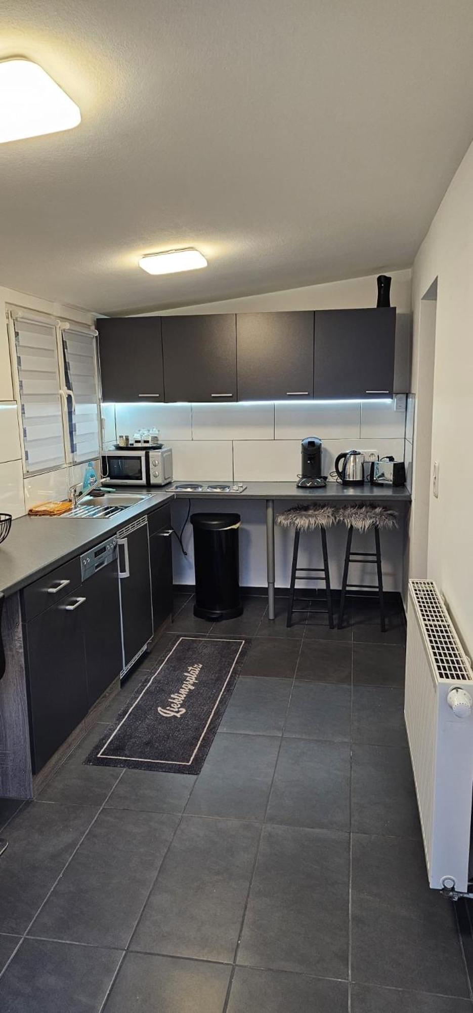 Waldstadt Homes, איסרלון מראה חיצוני תמונה